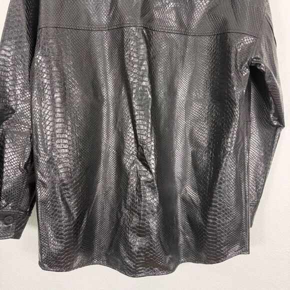 Babaton Aritzia Black Snakeskin Faux Leather Button Up Shirt Jacket Women's Size - Picture 8 of 10